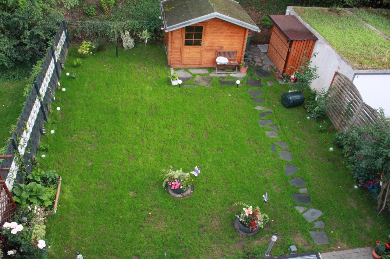 Apartment Wunderschöne Mit Großen Terrasse In Mülheim Heißen